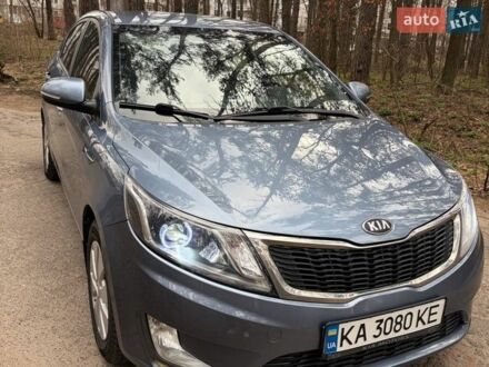 Сірий Кіа Ріо, об'ємом двигуна 1.59 л та пробігом 110 тис. км за 8000 $, фото 1 на Automoto.ua