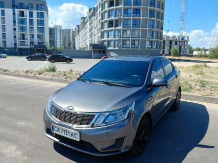 Серый Киа Рио, объемом двигателя 1.4 л и пробегом 98 тыс. км за 8564 $, фото 1 на Automoto.ua