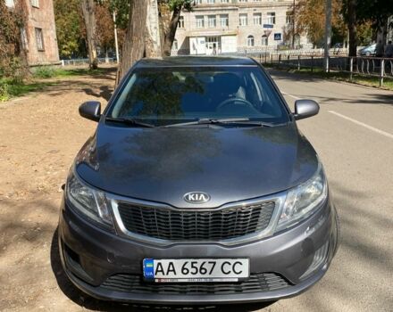 Серый Киа Рио, объемом двигателя 1.4 л и пробегом 214 тыс. км за 5300 $, фото 1 на Automoto.ua
