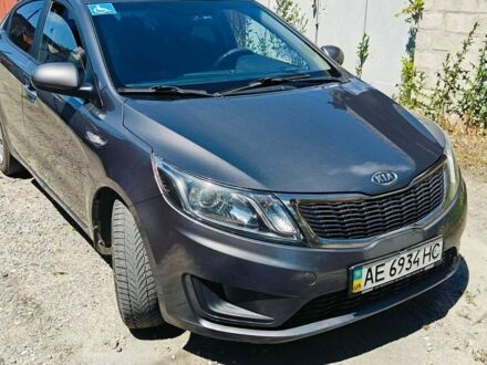 Сірий Кіа Ріо, об'ємом двигуна 1.4 л та пробігом 190 тис. км за 7000 $, фото 1 на Automoto.ua