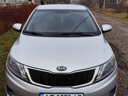 Серый Киа Рио, объемом двигателя 1.4 л и пробегом 240 тыс. км за 7300 $, фото 1 на Automoto.ua
