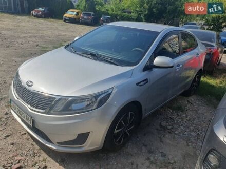 Серый Киа Рио, объемом двигателя 1.4 л и пробегом 145 тыс. км за 7500 $, фото 1 на Automoto.ua