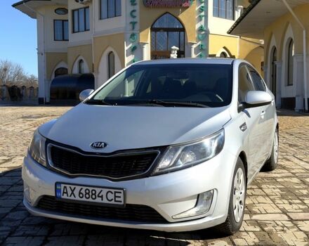 Сірий Кіа Ріо, об'ємом двигуна 1.4 л та пробігом 156 тис. км за 8500 $, фото 1 на Automoto.ua