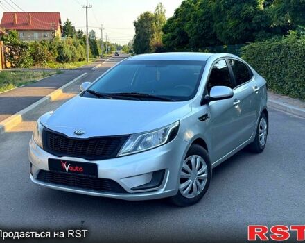 Серый Киа Рио, объемом двигателя 1.4 л и пробегом 230 тыс. км за 5799 $, фото 1 на Automoto.ua