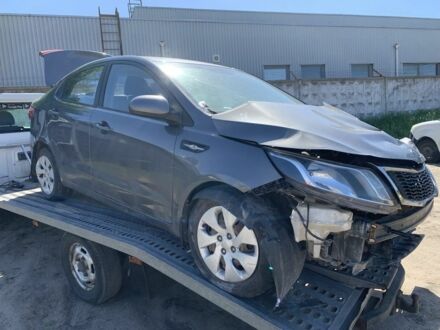 Серый Киа Рио, объемом двигателя 1.4 л и пробегом 111 тыс. км за 3515 $, фото 1 на Automoto.ua