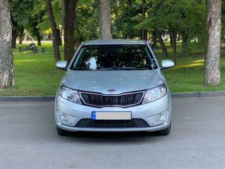 Сірий Кіа Ріо, об'ємом двигуна 1.6 л та пробігом 74 тис. км за 10300 $, фото 1 на Automoto.ua