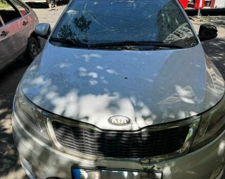 Серый Киа Рио, объемом двигателя 1.4 л и пробегом 175 тыс. км за 2900 $, фото 1 на Automoto.ua