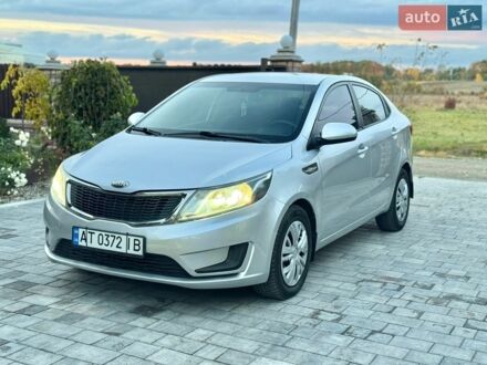 Серый Киа Рио, объемом двигателя 1.4 л и пробегом 262 тыс. км за 5300 $, фото 1 на Automoto.ua