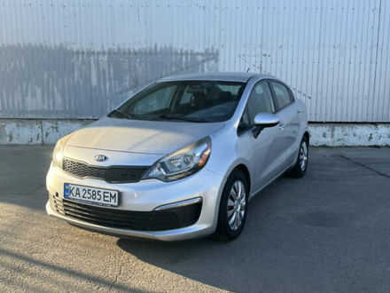 Кіа Ріо 2015 у Києві на Automoto.ua Сірий Кіа Ріо, об'ємом двигуна 1.59 л та пробігом 168 тис. км за 7300 $, фото 1 на Automoto.ua