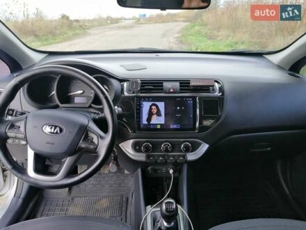 Серый Киа Рио, объемом двигателя 1.4 л и пробегом 190 тыс. км за 10500 $, фото 1 на Automoto.ua