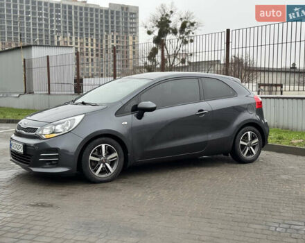 Серый Киа Рио, объемом двигателя 1.4 л и пробегом 85 тыс. км за 10999 $, фото 1 на Automoto.ua