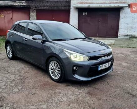 Сірий Кіа Ріо, об'ємом двигуна 1.37 л та пробігом 135 тис. км за 12400 $, фото 1 на Automoto.ua