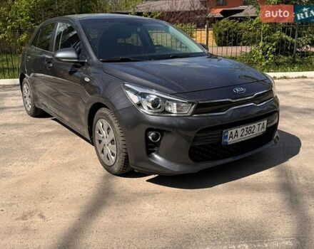 Серый Киа Рио, объемом двигателя 1.4 л и пробегом 33 тыс. км за 13700 $, фото 1 на Automoto.ua