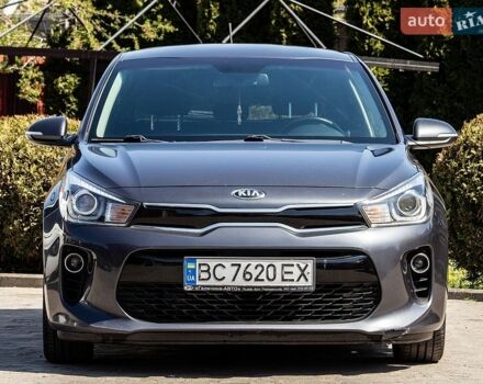 Серый Киа Рио, объемом двигателя 1.37 л и пробегом 178 тыс. км за 13500 $, фото 1 на Automoto.ua