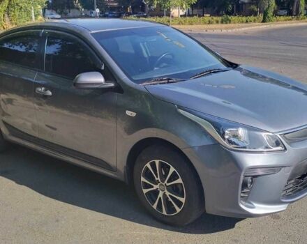 Серый Киа Рио, объемом двигателя 1.4 л и пробегом 85 тыс. км за 10000 $, фото 1 на Automoto.ua