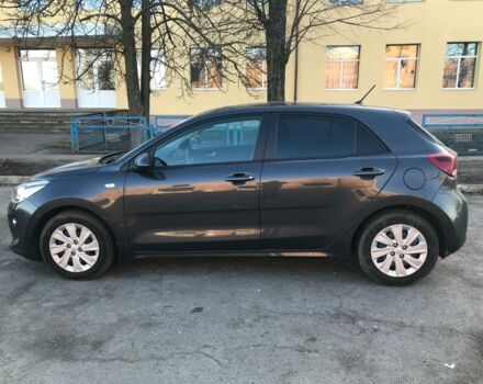 Серый Киа Рио, объемом двигателя 1.4 л и пробегом 36 тыс. км за 14000 $, фото 1 на Automoto.ua