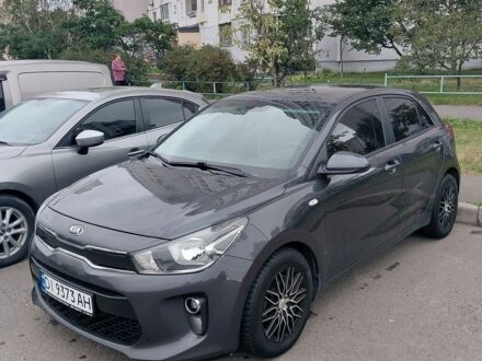 Серый Киа Рио, объемом двигателя 1.25 л и пробегом 171 тыс. км за 9000 $, фото 1 на Automoto.ua