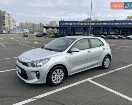 Сірий Кіа Ріо, об'ємом двигуна 1.25 л та пробігом 59 тис. км за 11600 $, фото 1 на Automoto.ua