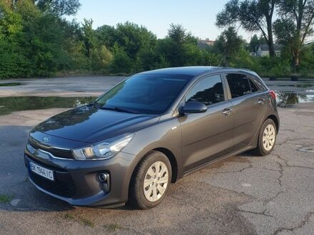 Серый Киа Рио, объемом двигателя 1.25 л и пробегом 90 тыс. км за 10400 $, фото 1 на Automoto.ua