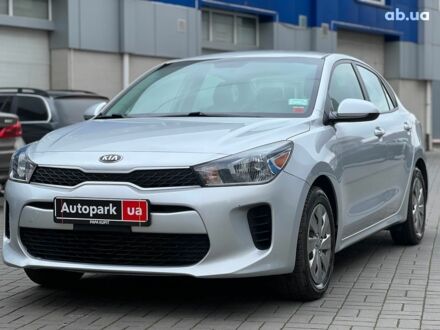 Киа Рио 2018 в Одессе на Automoto.ua Серый Киа Рио, объемом двигателя 1.6 л и пробегом 72 тыс. км за 12990 $, фото 1 на Automoto.ua