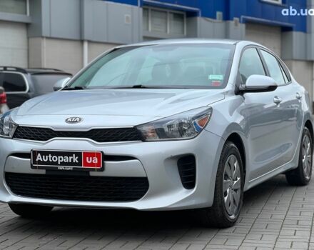 Серый Киа Рио, объемом двигателя 1.6 л и пробегом 72 тыс. км за 12990 $, фото 1 на Automoto.ua