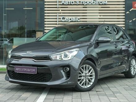 Серый Киа Рио, объемом двигателя 1.37 л и пробегом 46 тыс. км за 15412 $, фото 1 на Automoto.ua