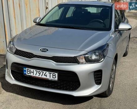 Серый Киа Рио, объемом двигателя 1.59 л и пробегом 40 тыс. км за 14500 $, фото 1 на Automoto.ua