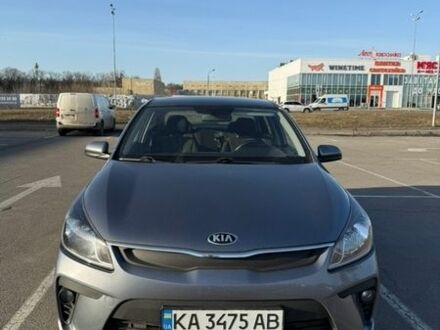 Серый Киа Рио, объемом двигателя 1.37 л и пробегом 135 тыс. км за 11100 $, фото 1 на Automoto.ua