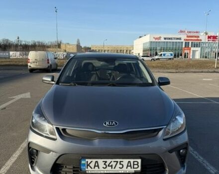 Серый Киа Рио, объемом двигателя 1.37 л и пробегом 135 тыс. км за 11100 $, фото 1 на Automoto.ua