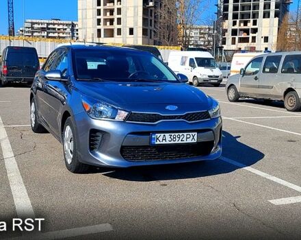 Серый Киа Рио, объемом двигателя 1.6 л и пробегом 171 тыс. км за 11700 $, фото 1 на Automoto.ua