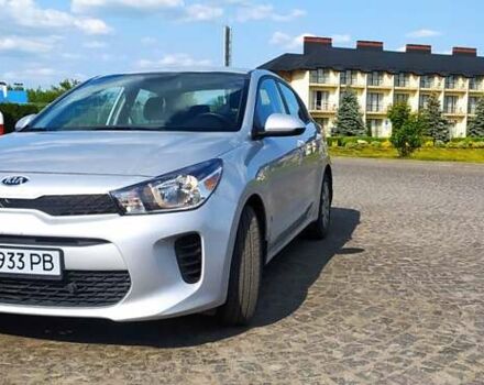Серый Киа Рио, объемом двигателя 1.6 л и пробегом 8 тыс. км за 14500 $, фото 1 на Automoto.ua