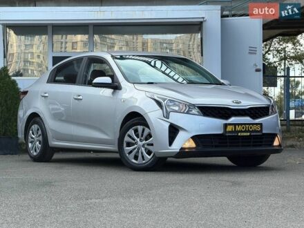 Серый Киа Рио, объемом двигателя 1.37 л и пробегом 95 тыс. км за 14000 $, фото 1 на Automoto.ua