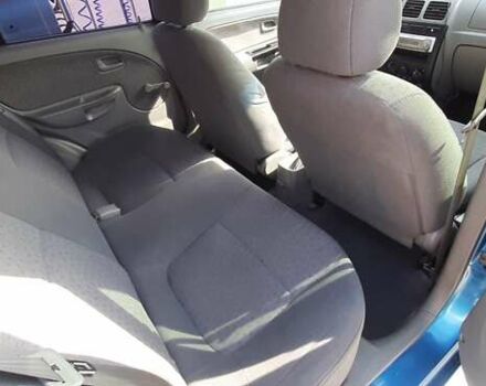 Синий Киа Рио, объемом двигателя 1.3 л и пробегом 208 тыс. км за 4800 $, фото 18 на Automoto.ua
