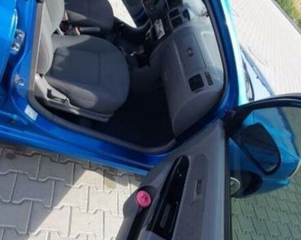 Синий Киа Рио, объемом двигателя 1.3 л и пробегом 208 тыс. км за 4800 $, фото 5 на Automoto.ua