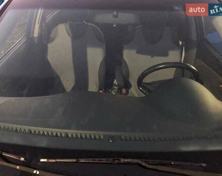 Синий Киа Рио, объемом двигателя 1.6 л и пробегом 134 тыс. км за 7000 $, фото 5 на Automoto.ua