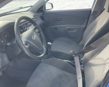 Синій Кіа Ріо, об'ємом двигуна 1.4 л та пробігом 111 тис. км за 4500 $, фото 10 на Automoto.ua