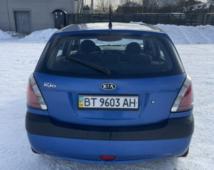 Синий Киа Рио, объемом двигателя 1.4 л и пробегом 111 тыс. км за 4500 $, фото 3 на Automoto.ua