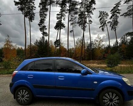 Синий Киа Рио, объемом двигателя 1.4 л и пробегом 198 тыс. км за 5300 $, фото 3 на Automoto.ua