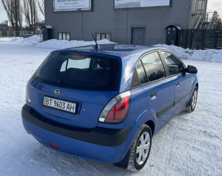 Синій Кіа Ріо, об'ємом двигуна 1.4 л та пробігом 111 тис. км за 4500 $, фото 4 на Automoto.ua