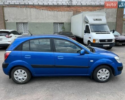 Синій Кіа Ріо, об'ємом двигуна 1.4 л та пробігом 168 тис. км за 3300 $, фото 3 на Automoto.ua