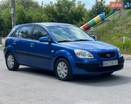 Синій Кіа Ріо, об'ємом двигуна 1.4 л та пробігом 168 тис. км за 3700 $, фото 6 на Automoto.ua