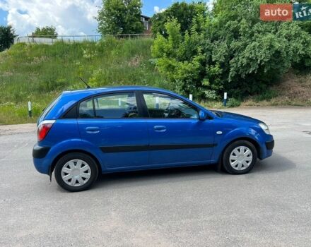 Синій Кіа Ріо, об'ємом двигуна 1.4 л та пробігом 168 тис. км за 3700 $, фото 5 на Automoto.ua