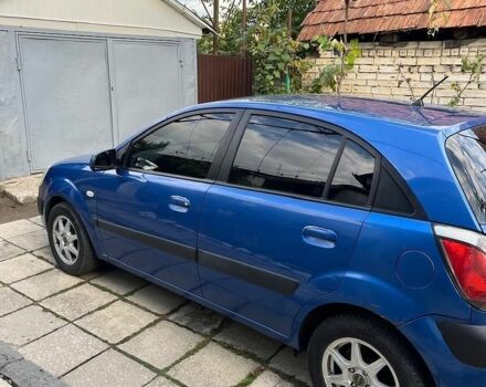 Синий Киа Рио, объемом двигателя 1.4 л и пробегом 267 тыс. км за 4500 $, фото 3 на Automoto.ua