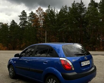 Синий Киа Рио, объемом двигателя 1.4 л и пробегом 198 тыс. км за 5300 $, фото 5 на Automoto.ua