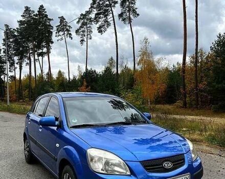 Синий Киа Рио, объемом двигателя 1.4 л и пробегом 198 тыс. км за 5300 $, фото 8 на Automoto.ua