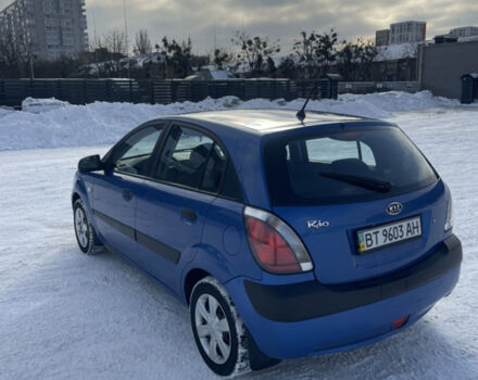 Синій Кіа Ріо, об'ємом двигуна 1.4 л та пробігом 111 тис. км за 4500 $, фото 5 на Automoto.ua