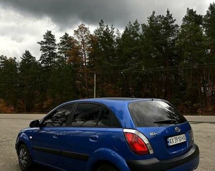 Синий Киа Рио, объемом двигателя 1.4 л и пробегом 198 тыс. км за 5300 $, фото 4 на Automoto.ua