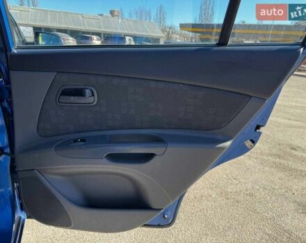 Синий Киа Рио, объемом двигателя 1.4 л и пробегом 343 тыс. км за 3490 $, фото 22 на Automoto.ua