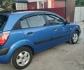 Синий Киа Рио, объемом двигателя 1.4 л и пробегом 190 тыс. км за 3500 $, фото 2 на Automoto.ua