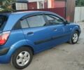 Синий Киа Рио, объемом двигателя 1.4 л и пробегом 190 тыс. км за 3200 $, фото 2 на Automoto.ua